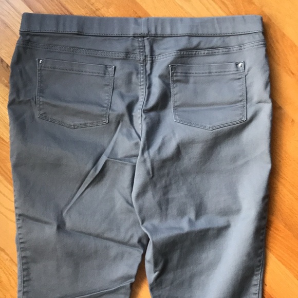 PULL ON PANTS - Picture 4 of 7